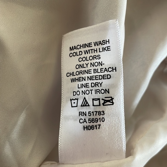 Maurices Vest Faux Fur Beige Cream Zip Closure Boho Chic Mobwife Preppy Medium - Picture 7 of 8